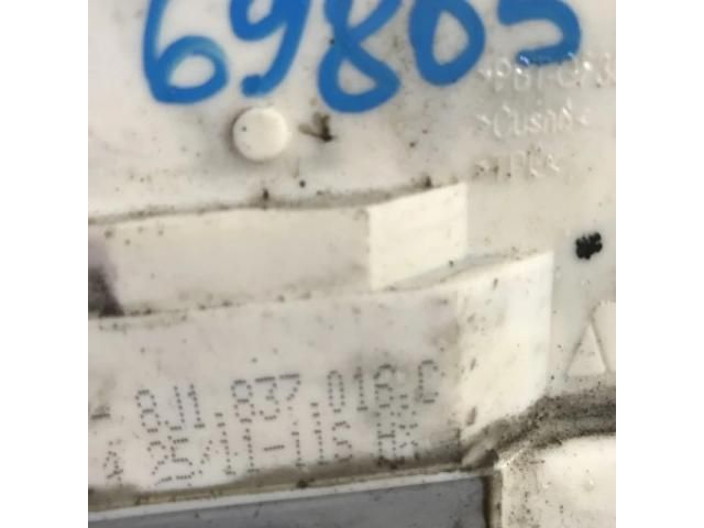 bontott AUDI A4 B8 Jobb első Ajtózár