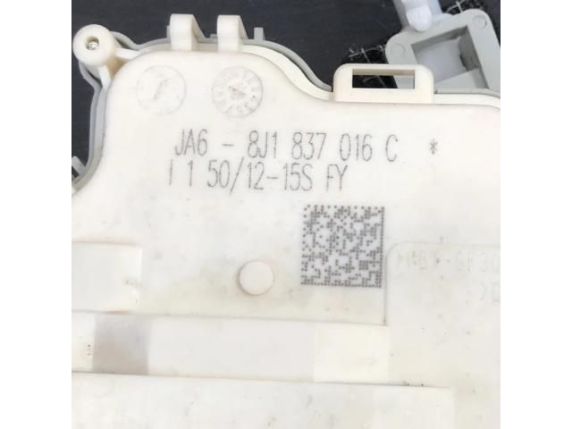 bontott AUDI A4 B8 Jobb első Ajtózár