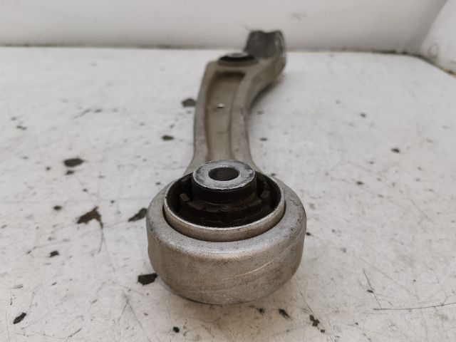 bontott AUDI A4 B8 Jobb első Alsó Első Lengőkar