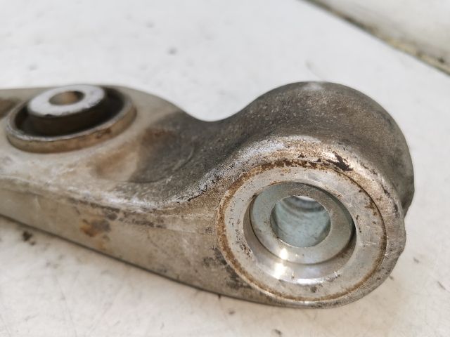 bontott AUDI A4 B8 Jobb első Alsó Első Lengőkar