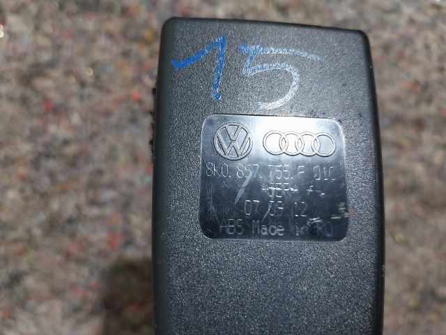 bontott AUDI A4 B8 Jobb első Biztonsági Öv Csat