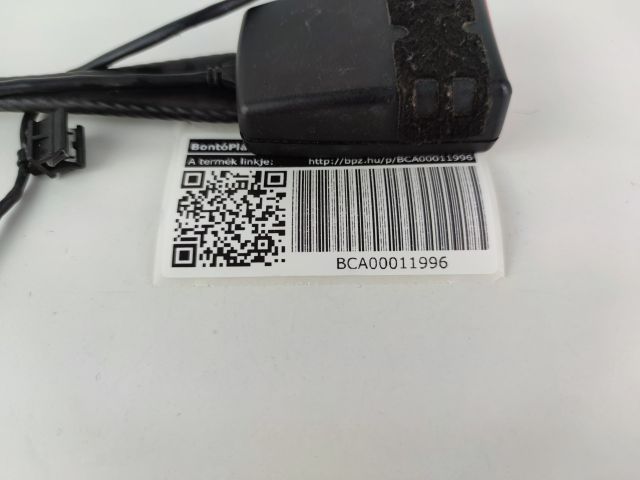 bontott AUDI A4 B8 Jobb első Biztonsági Öv Csat