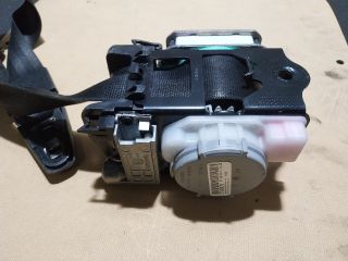 bontott AUDI A4 B8 Jobb első Biztonsági Öv