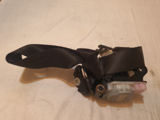 bontott AUDI A4 B8 Jobb első Biztonsági Öv