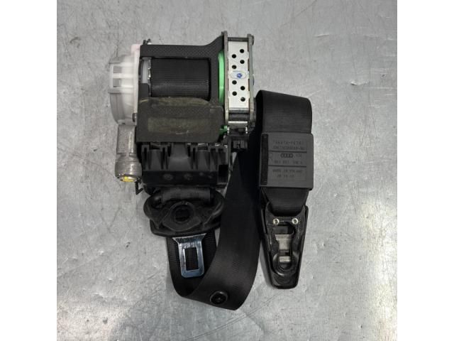 bontott AUDI A4 B8 Jobb első Biztonsági Öv