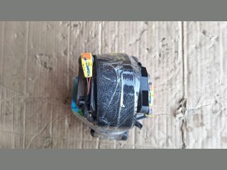 bontott AUDI A4 B8 Jobb első Biztonsági Öv