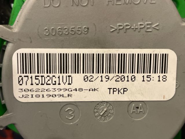 bontott AUDI A4 B8 Jobb első Biztonsági Öv