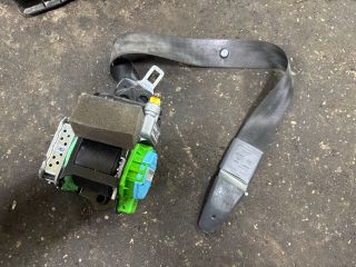 bontott AUDI A4 B8 Jobb első Biztonsági Öv