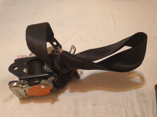 bontott AUDI A4 B8 Jobb első Biztonsági Öv