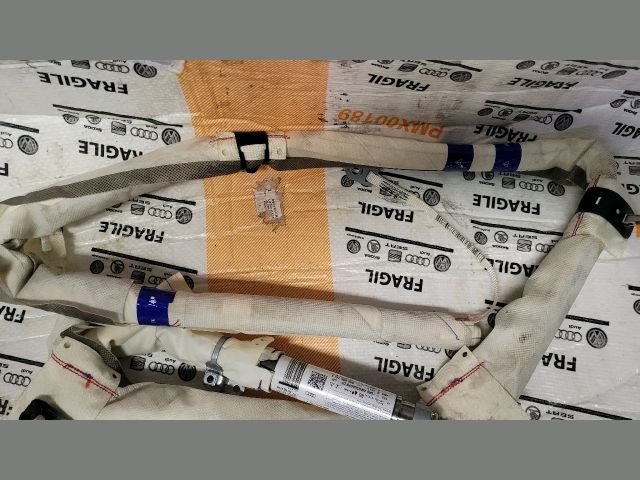 bontott AUDI A4 B8 Jobb első Függöny Légzsák