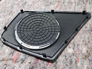 bontott AUDI A4 B8 Jobb első Hangszóró Burkolat