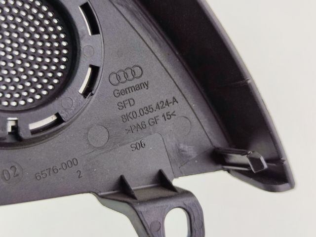 bontott AUDI A4 B8 Jobb első Kis Hangszóró Burkolat