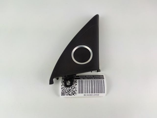 bontott AUDI A4 B8 Jobb első Kis Hangszóró Burkolat