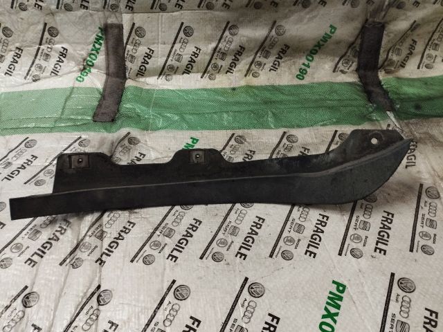 bontott AUDI A4 B8 Jobb első Koptató