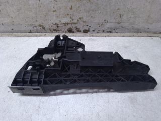 bontott AUDI A4 B8 Jobb első Külső Kilincsfészek