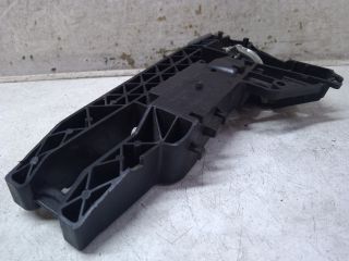 bontott AUDI A4 B8 Jobb első Külső Kilincsfészek