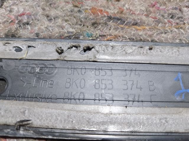 bontott AUDI A4 B8 Jobb első Küszöb Díszléc