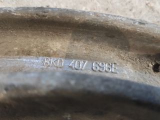 bontott AUDI A4 B8 Jobb első Lengőkar