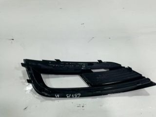 bontott AUDI A4 B8 Jobb első Lökhárító Vakborítás