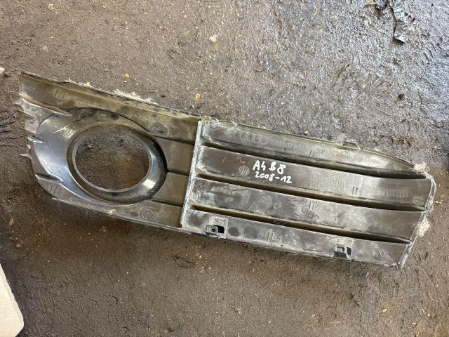 bontott AUDI A4 B8 Jobb első Lökhárító Vakborítás