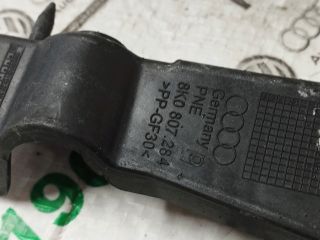 bontott AUDI A4 B8 Jobb első Oldal Lökhárító Tartó (Műanyag)