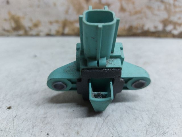 bontott AUDI A4 B8 Jobb első Oldal Ütközés Érzékelő