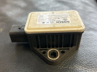 bontott AUDI A4 B8 Jobb első Oldal Ütközés Érzékelő