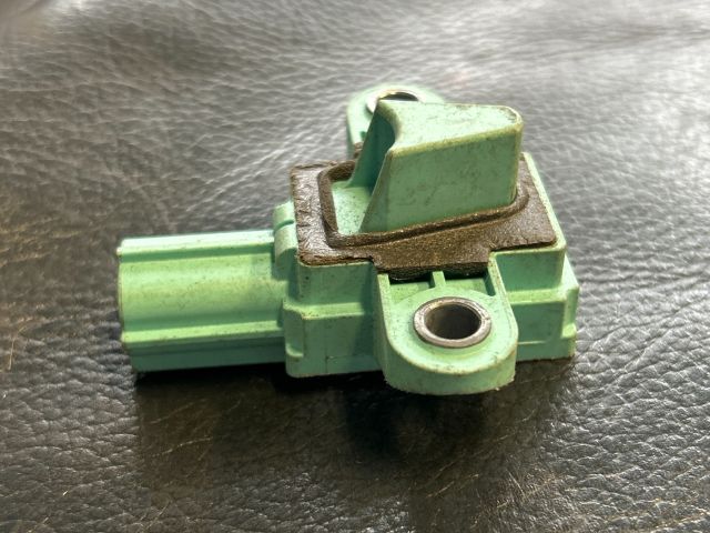 bontott AUDI A4 B8 Jobb első Oldal Ütközés Érzékelő