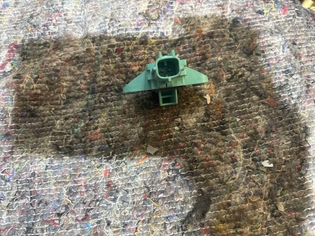 bontott AUDI A4 B8 Jobb első Oldal Ütközés Érzékelő