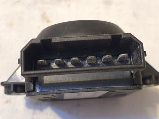 bontott AUDI A4 B8 Jobb első Ülésállító Kapcsoló