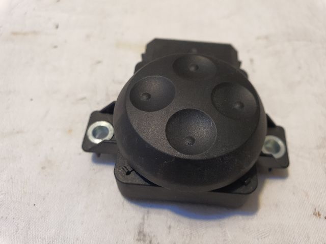 bontott AUDI A4 B8 Jobb első Ülésállító Kapcsoló