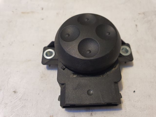 bontott AUDI A4 B8 Jobb első Ülésállító Kapcsoló