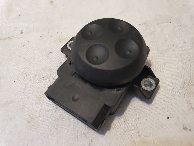 bontott AUDI A4 B8 Jobb első Ülésállító Kapcsoló