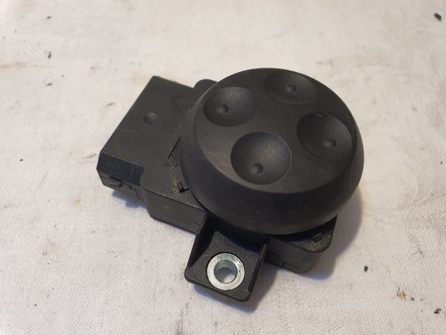 bontott AUDI A4 B8 Jobb első Ülésállító Kapcsoló