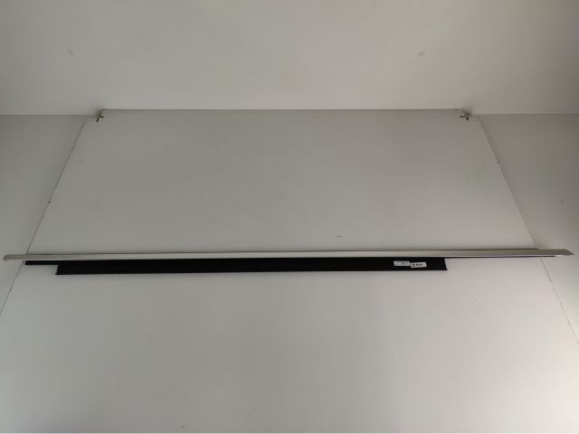 bontott AUDI A4 B8 Jobb első Vízlehúzó Gumicsík