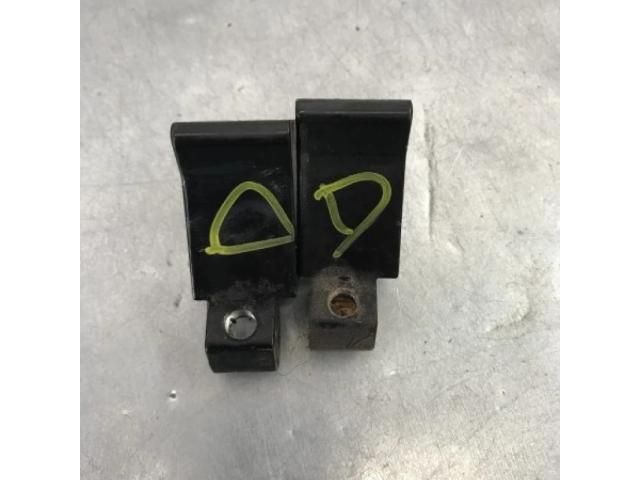 bontott AUDI A4 B8 Jobb első Zsanér