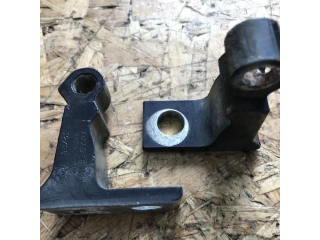 bontott AUDI A4 B8 Jobb első Zsanér