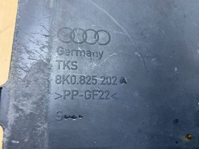 bontott AUDI A4 B8 Jobb Fenéklemez