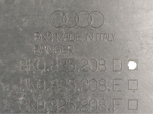 bontott AUDI A4 B8 Jobb Fenéklemez