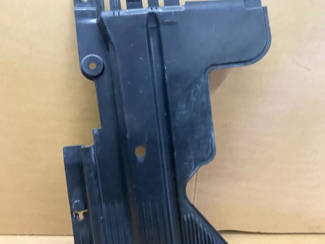 bontott AUDI A4 B8 Jobb Fenéklemez