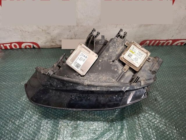 bontott AUDI A4 B8 Jobb Fényszóró