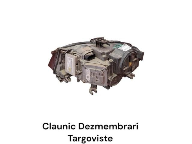 bontott AUDI A4 B8 Jobb Fényszóró