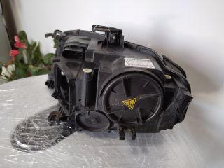 bontott AUDI A4 B8 Jobb Fényszóró