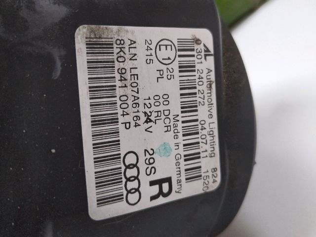 bontott AUDI A4 B8 Jobb Fényszóró