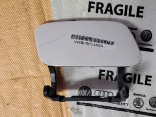 bontott AUDI A4 B8 Jobb Fényszórómosó Fedél