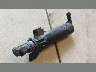 bontott AUDI A4 B8 Jobb Fényszórómosó Fúvóka