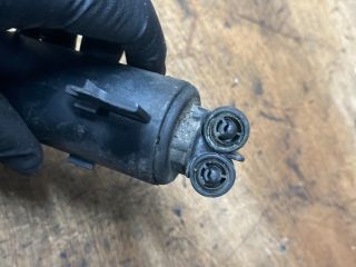 bontott AUDI A4 B8 Jobb Fényszórómosó Fúvóka