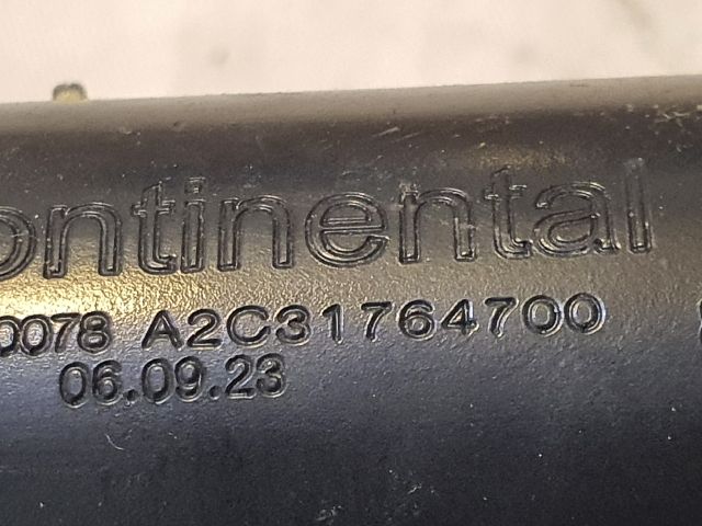 bontott AUDI A4 B8 Jobb Fényszórómosó Fúvóka