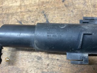 bontott AUDI A4 B8 Jobb Fényszórómosó Fúvóka