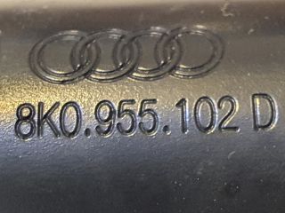 bontott AUDI A4 B8 Jobb Fényszórómosó Fúvóka